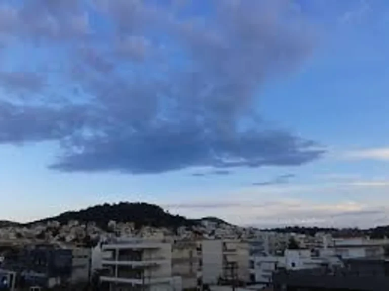Apartment building in Voula – 815 sqm